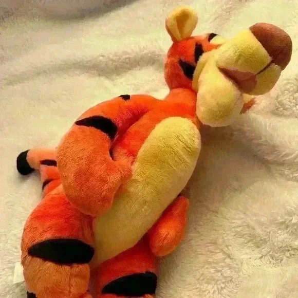 Tigger 17” Plush‎ Stuffed Animal Genuine Original Authentic Winnie The Pooh - Picture 6 of 7